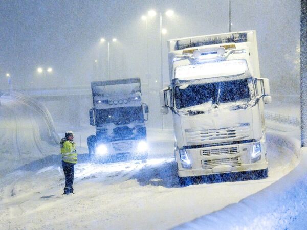 Salmon trucks creating winter chaos in northern Norway