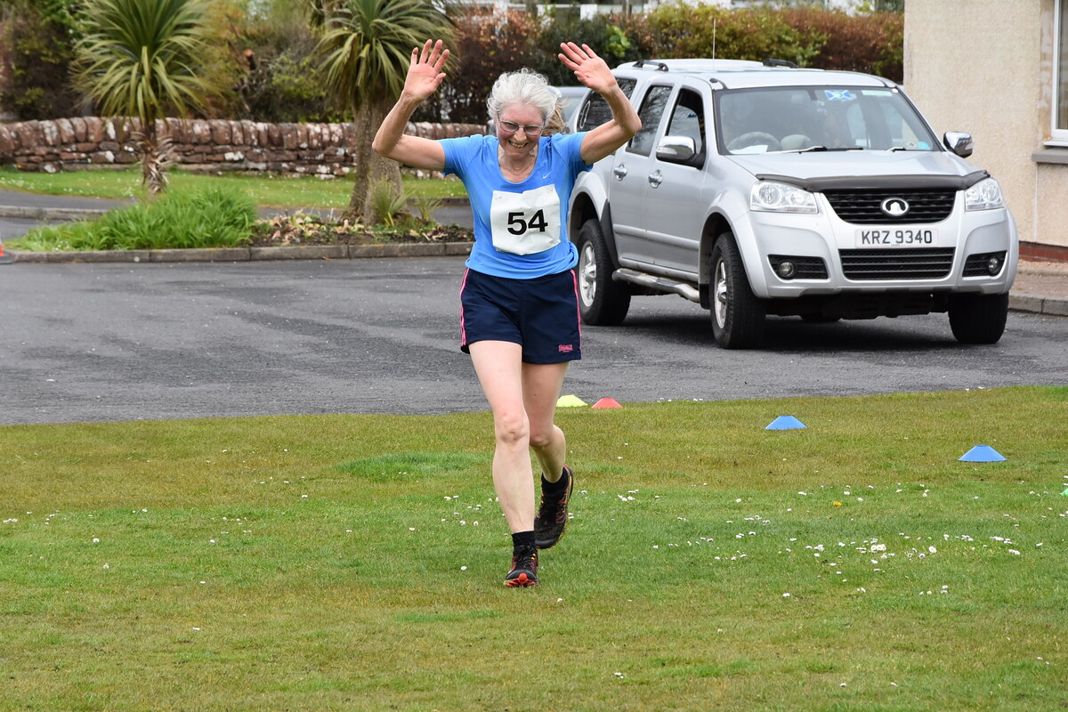 Vet Charlotte Clough took part in the race to raise funds for Scottish Ambulance Service.