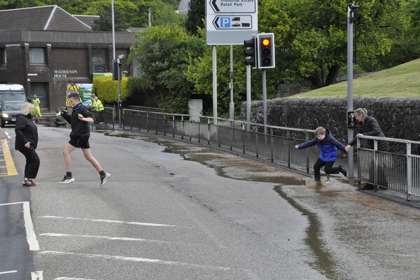 200 properties lose water after major pipe burst in Oban