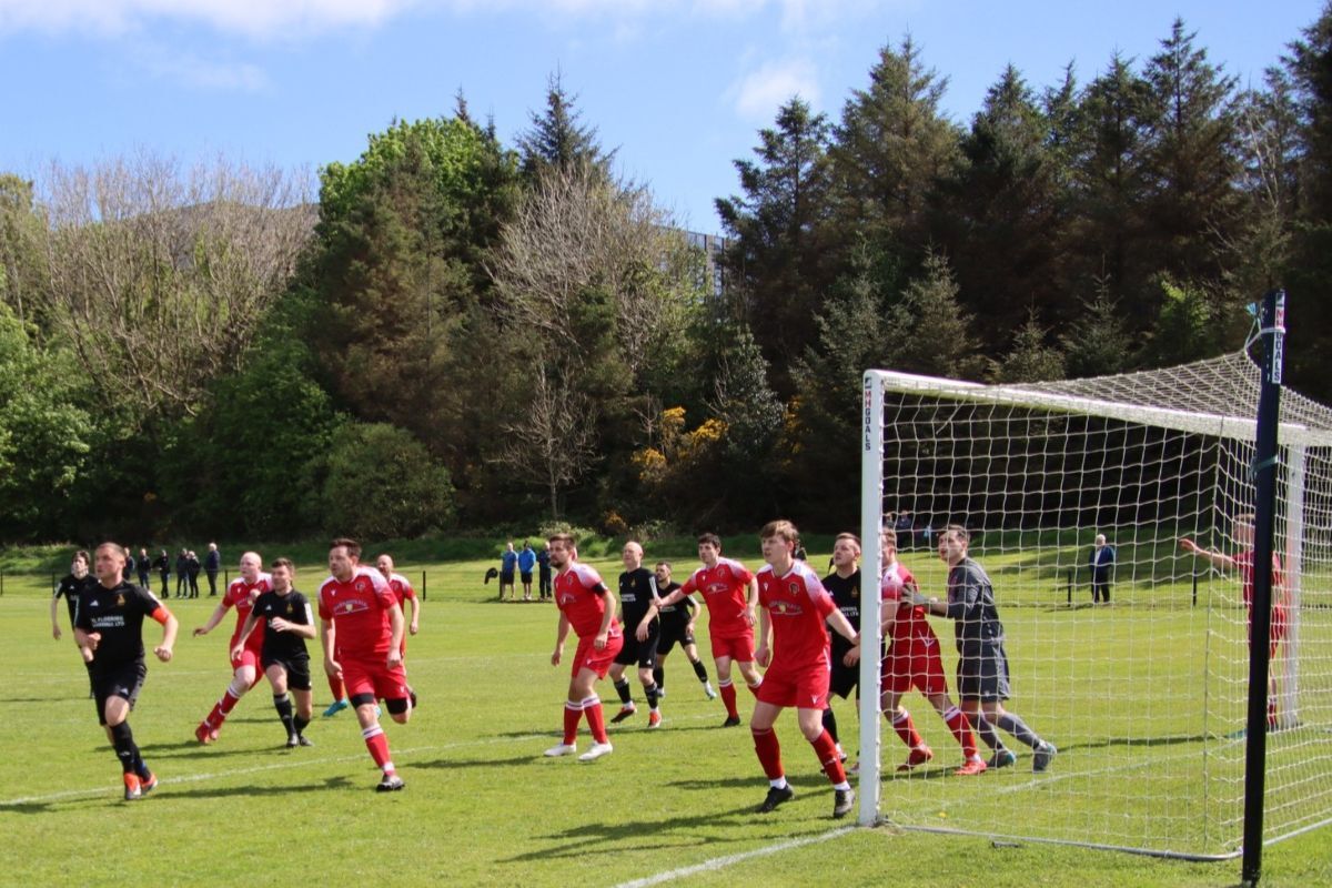 Disjointed Pupils struggle to defend in penultimate home fixture