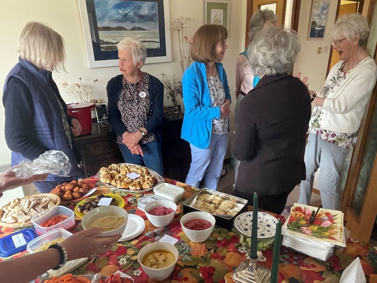 Oban Rotary raises funds for Doctors Without Borders