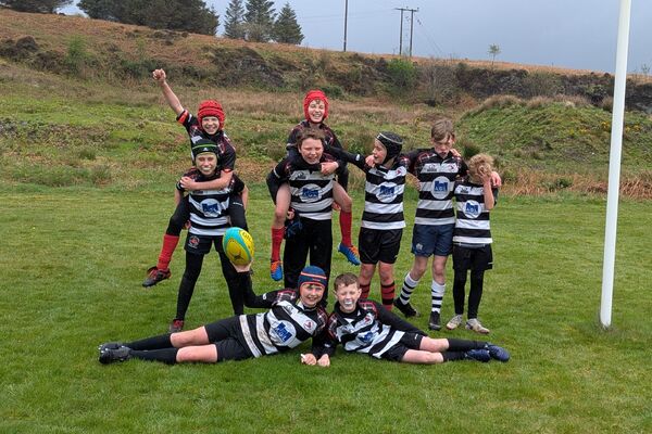 Youngsters enjoy Mull Dalriada despite ferry chaos
