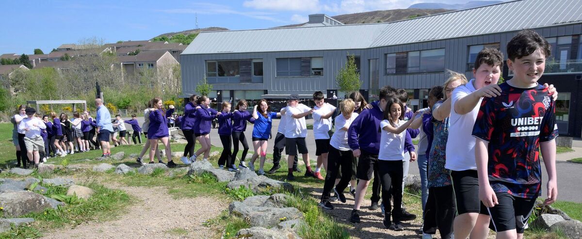 WEB NO F20 VEDay 25 LundavraPrimarySchool Conga IF WEB NO F20 VEDay 25 LundavraPrimarySchool Conga IF