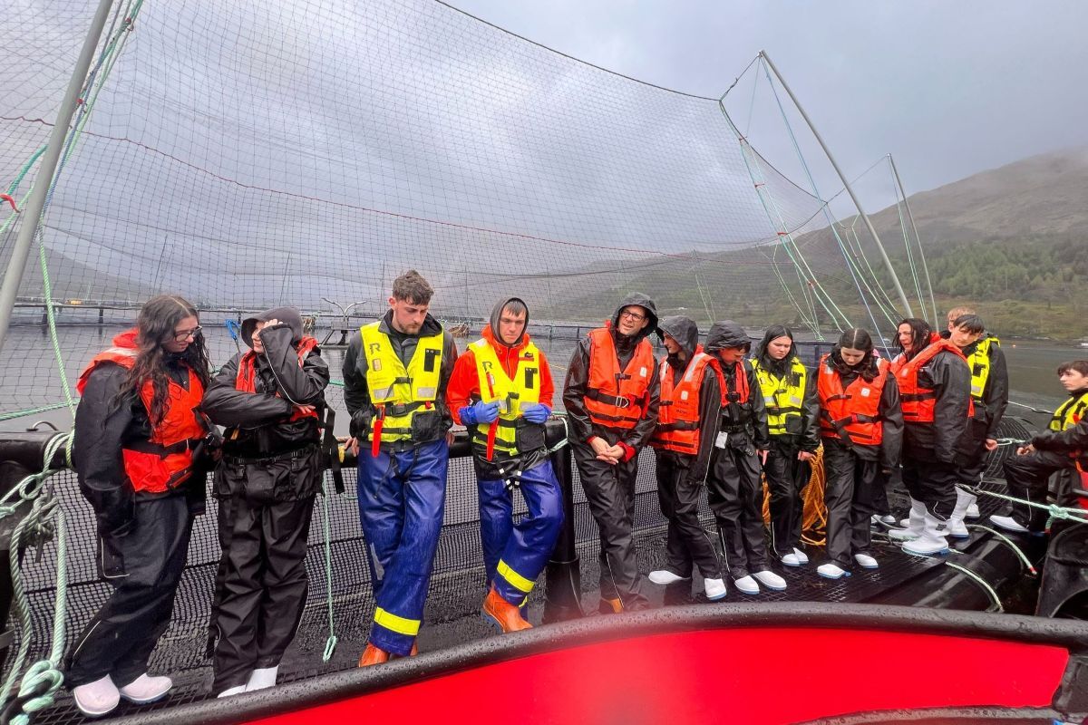 Secondary pupils sample something fishy up Plockton way