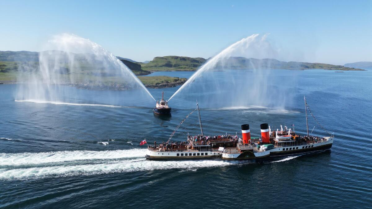 Paddle Steamer Waverley given Water Cannon Salute to mark 50th Anniversary of Preservation (1) Paddle Steamer Waverley given Water Cannon Salute to mark 50th Anniversary of Preservation (1)