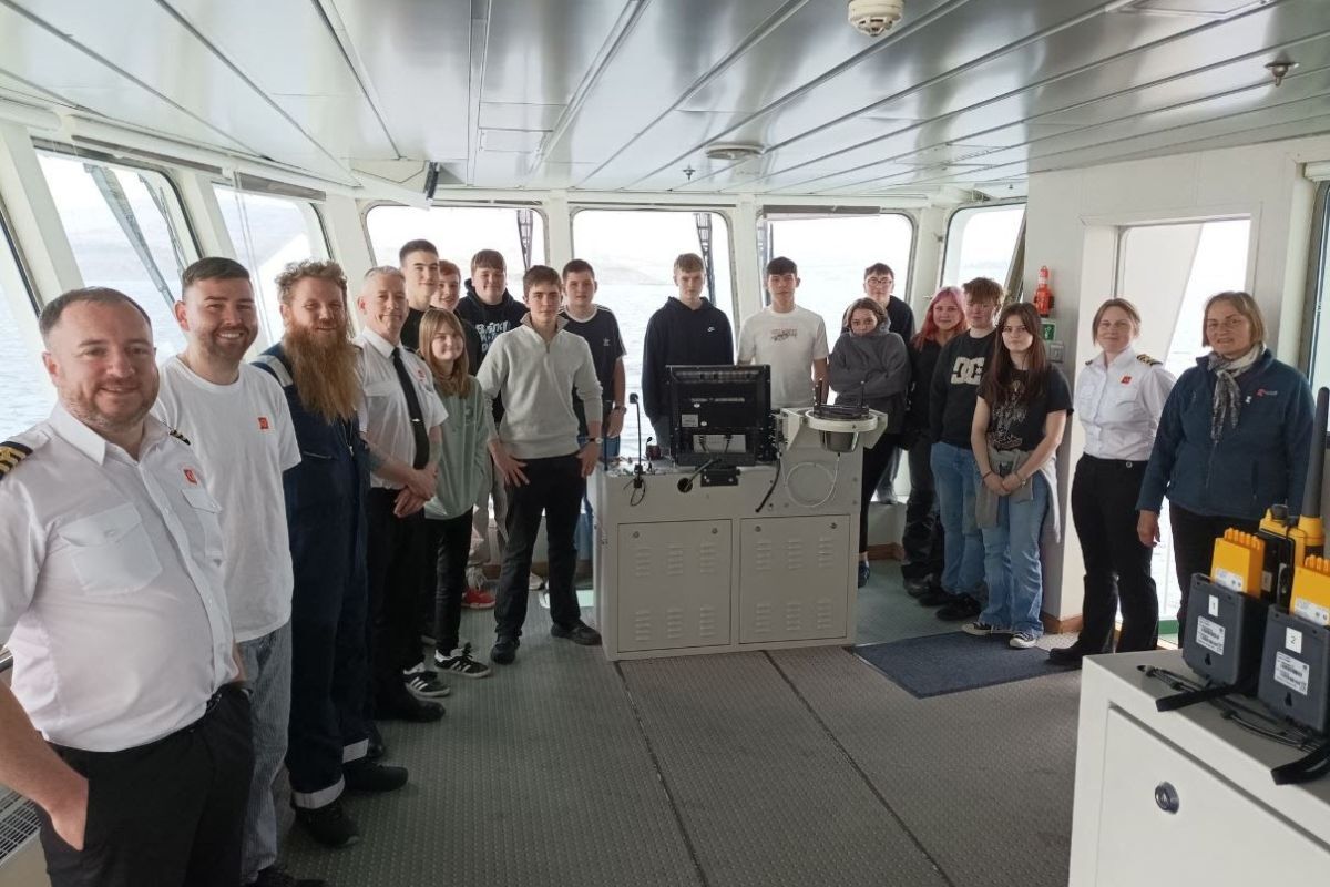 WEB NO A21 IslayHighSchoolStudentsVisitMVFinlaggan 2025 WEB NO A21 IslayHighSchoolStudentsVisitMVFinlaggan 2025