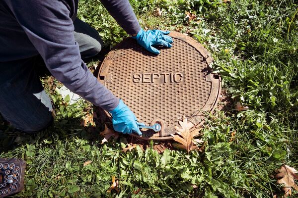 Mull stuck with 200 tonnes of raw sewage after rule change