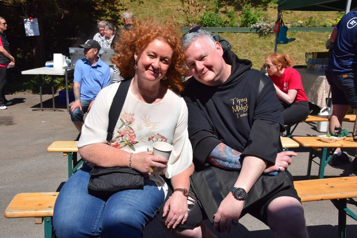 Adele Conn and Colin Hinds, owner of the Tipsy Midgie whisky bar in Edinburgh, enjoying Glen Scotia’s entertainments.