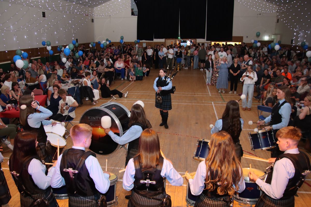 Kintyre Schools Pipe Band performed.