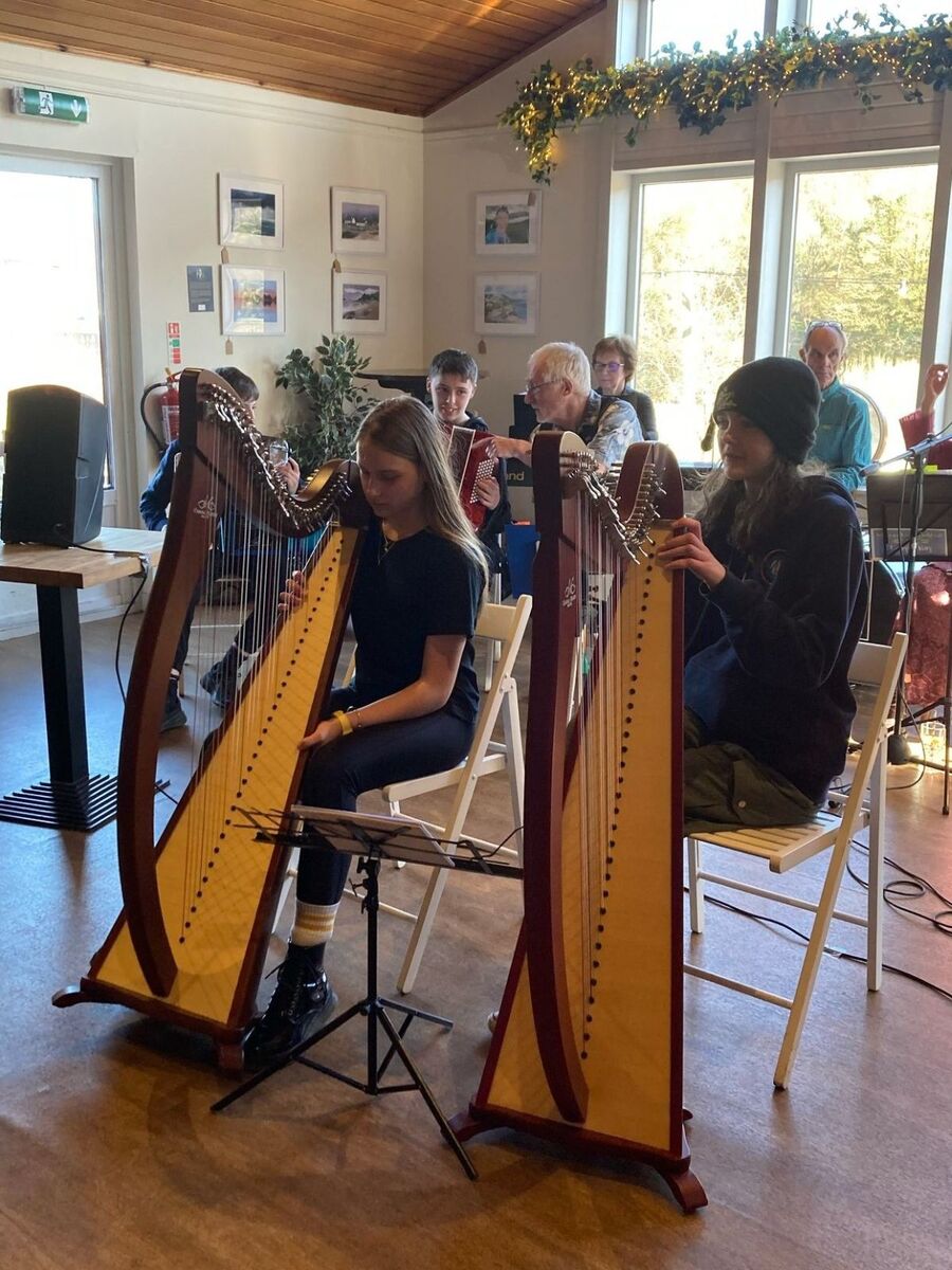 WEB NO A23 FisanTairbeirt 2025 PerformanceStonefieldCastle