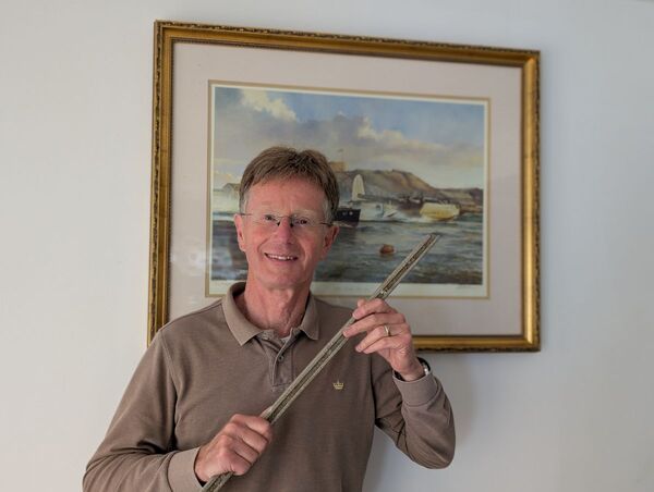 Tourist retracing family history finds part of WW2 aircraft on Kerrera