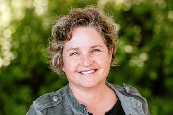 Salmon pioneer Linda Sams leaves Cermaq