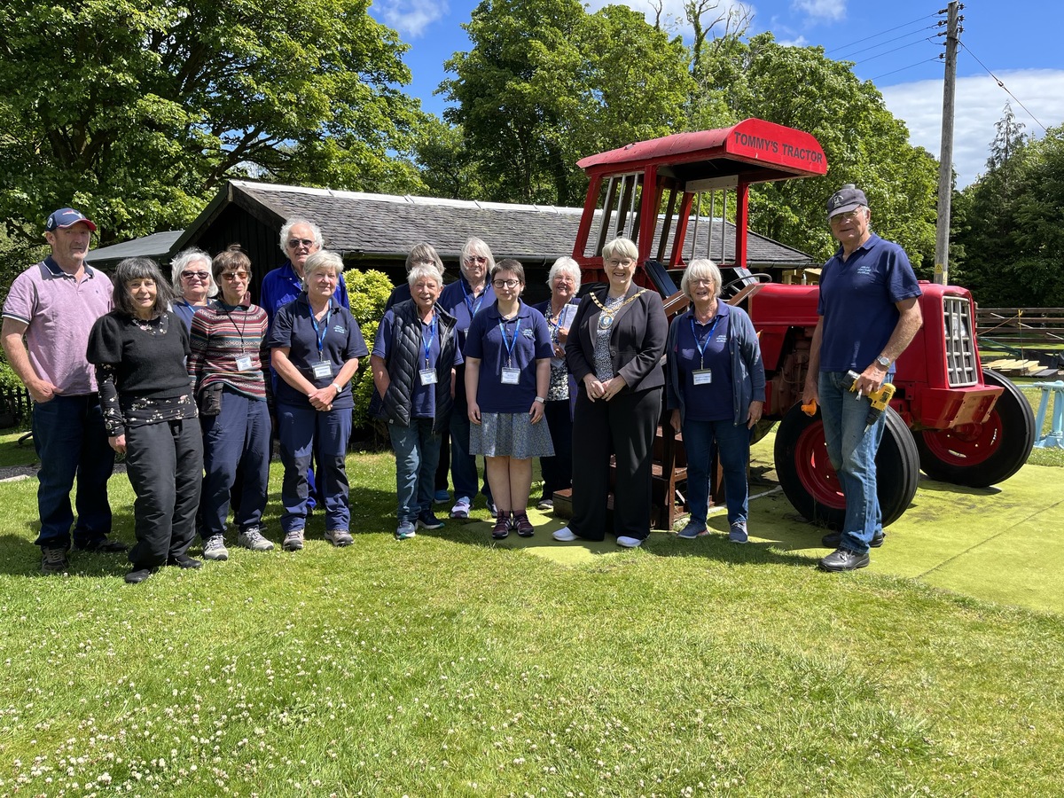 West Coast Today - News - Provost praises Arran’s volunteers