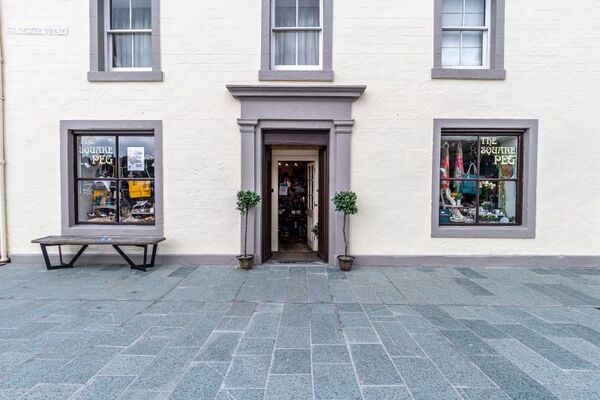 10. Retail Therapy and Art Trail