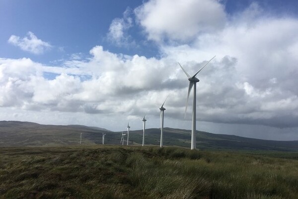 Highlanders urge pause on giant renewables, as Skye inquiry begins