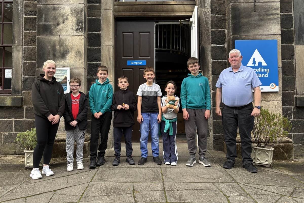 The pupils enjoyed their youth hostelling experience. The pupils enjoyed their youth hostelling experience.