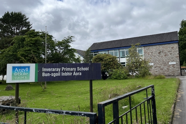 Police called to men acting suspiciously around Inveraray Primary School