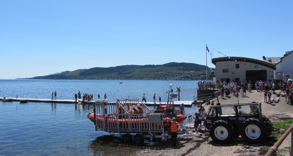 RNLI praises "fantastic" community support at annual Tighnabruiach Lifeboat Day