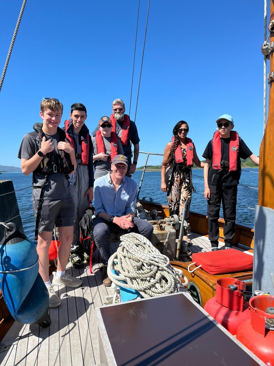 Crinan revives the Regatta spirit with Autism on the Water weekend