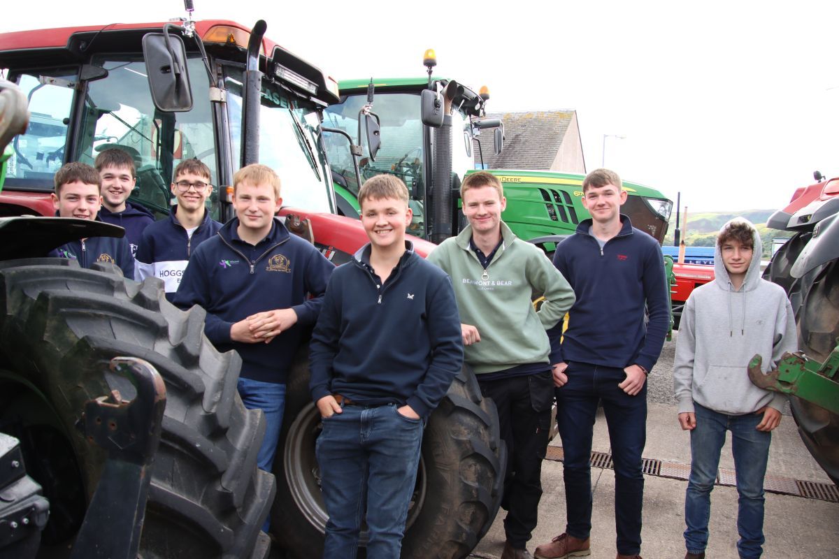 West Coast Today - News - Young Farmers hit the road for charity