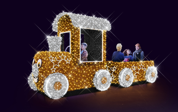 Oban Festive Lights volunteers celebrate National Lottery boost