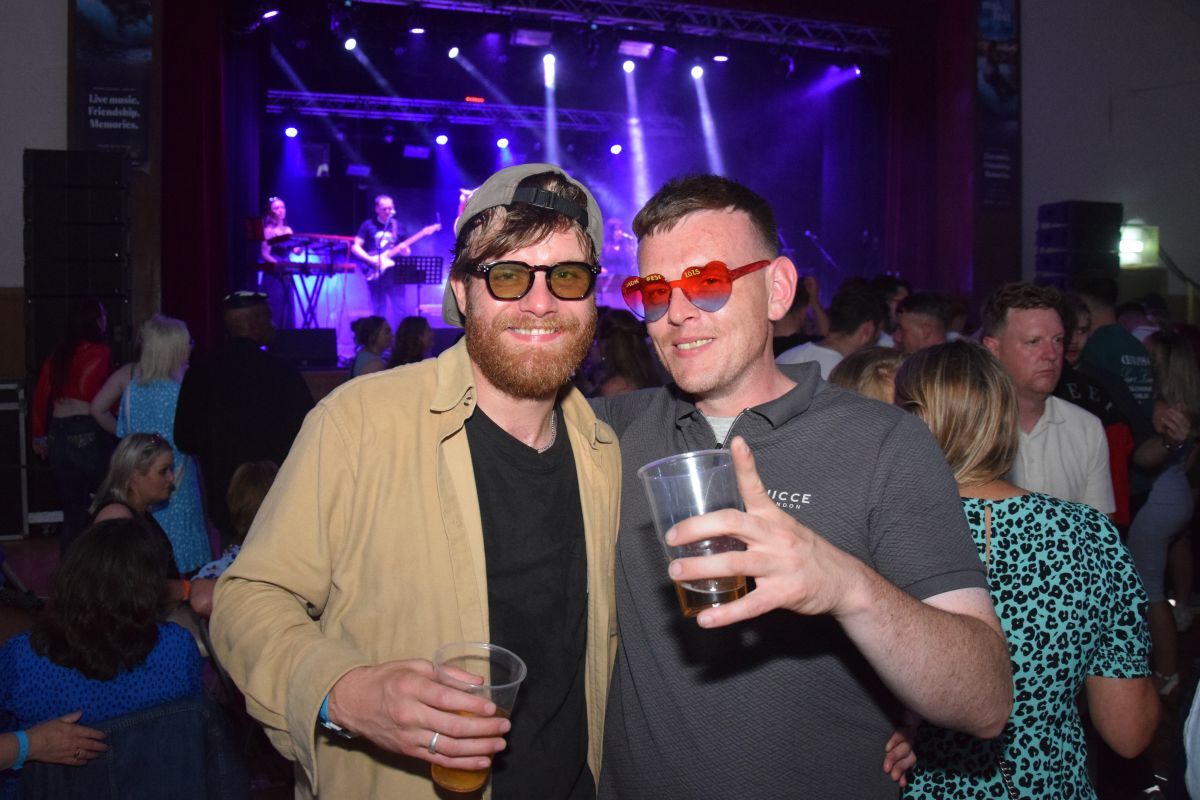 Music fans flock to sold-out MOKFest