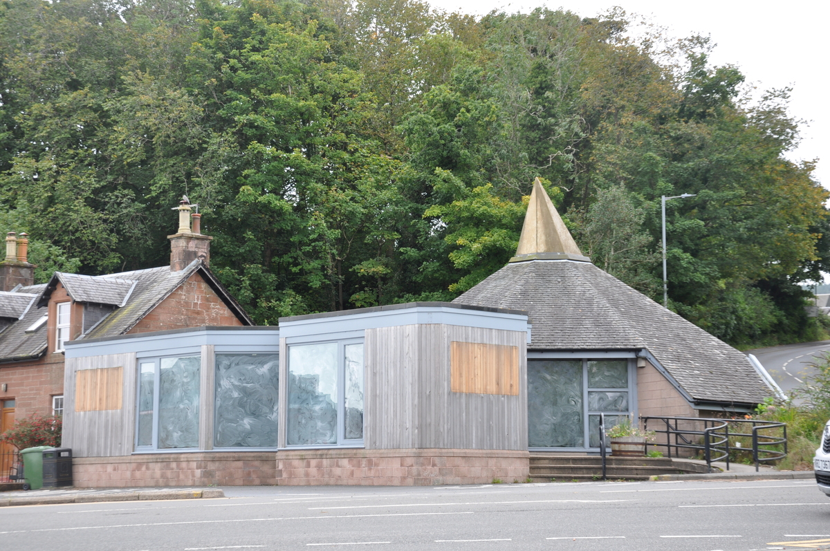 Brodick&rsquo;s former tourist information centre after all of the graphics were removed and the building vacated.
