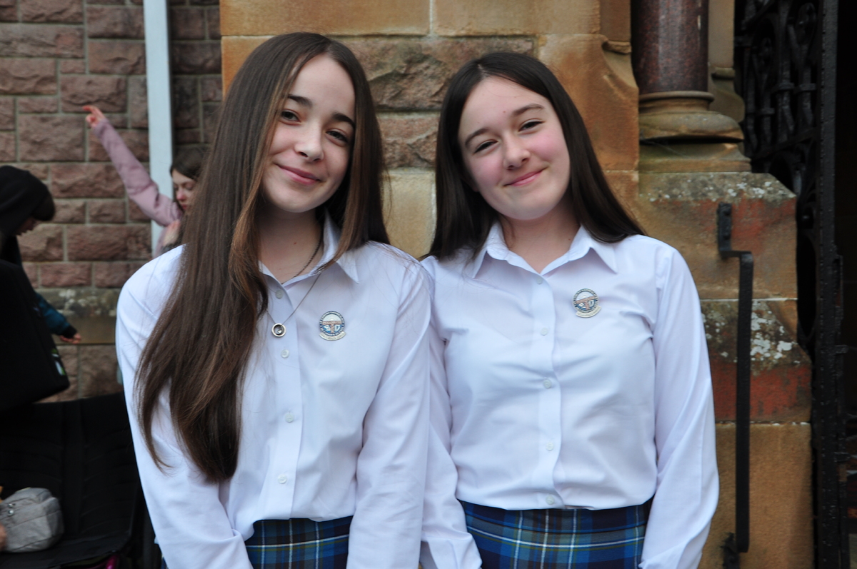 Ardrishaig sisters do Mid Argyll proud at the Royal National M&ograve;d