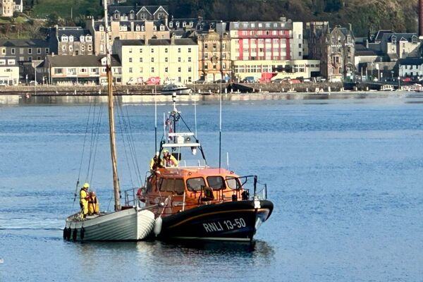 Oban lifeboat to the rescue