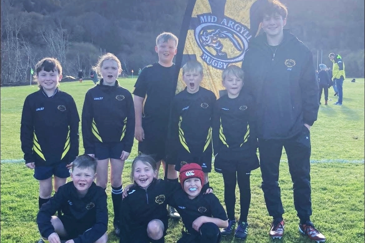 Mid Argyll Minis march forward in Oban