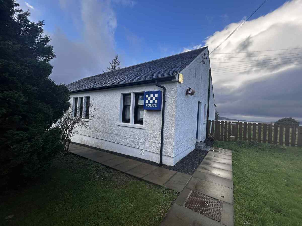 Police consider closing Salen Police Station