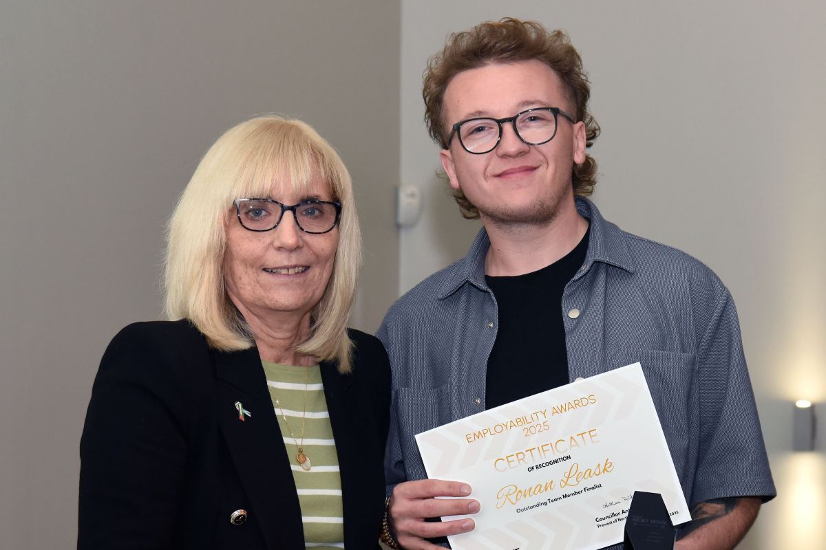 Ronan wins 'Outstanding Team Member' at Employability Awards