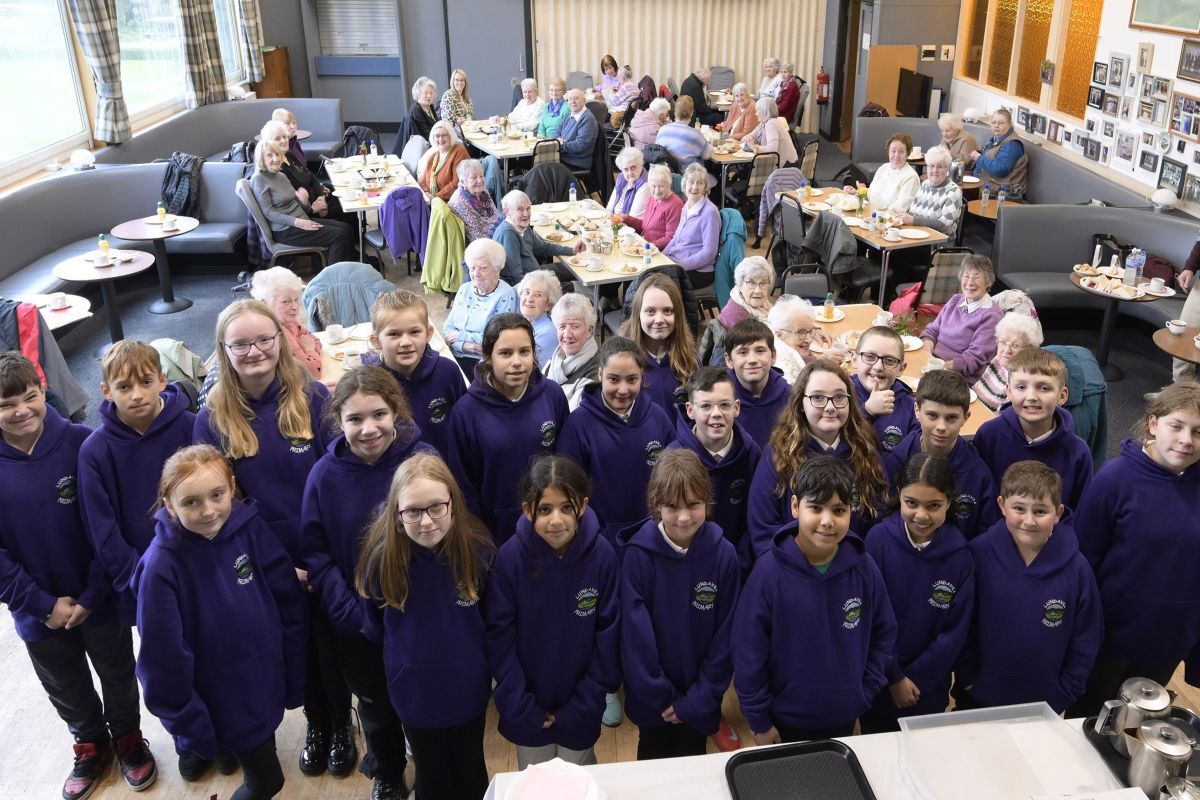 Lundavra pupils tune in to intergenerational quiz