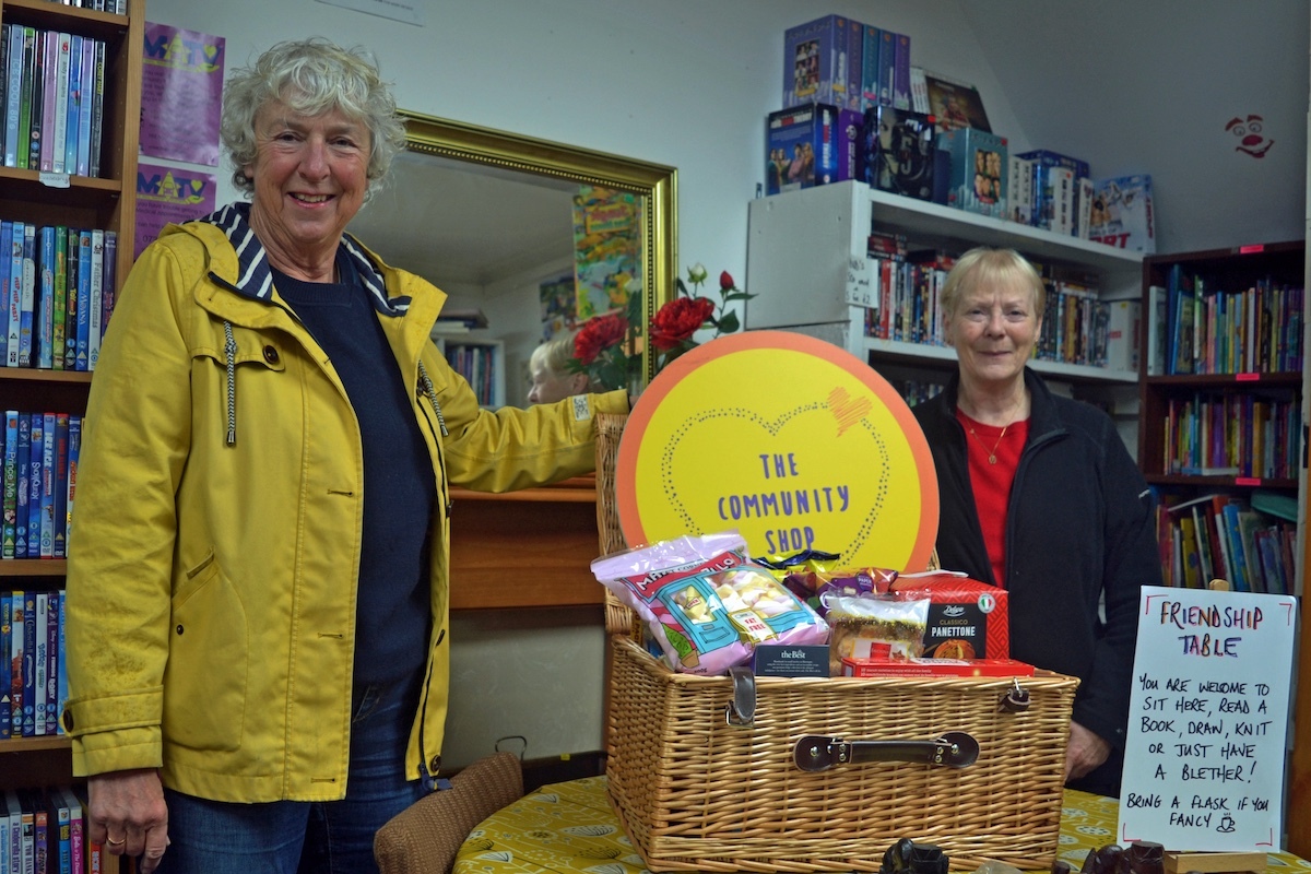 Community Shop thanks volunteers with Christmas treat