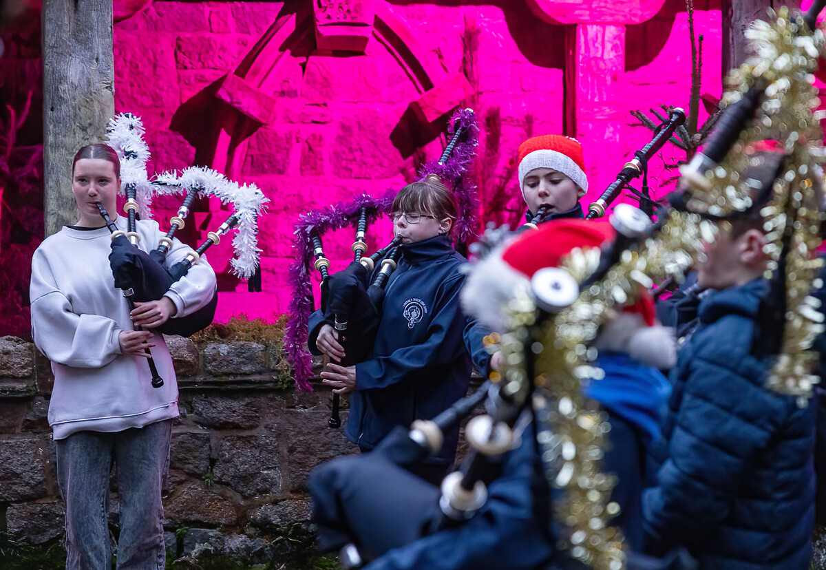 St Conan's brings in Christmas in style