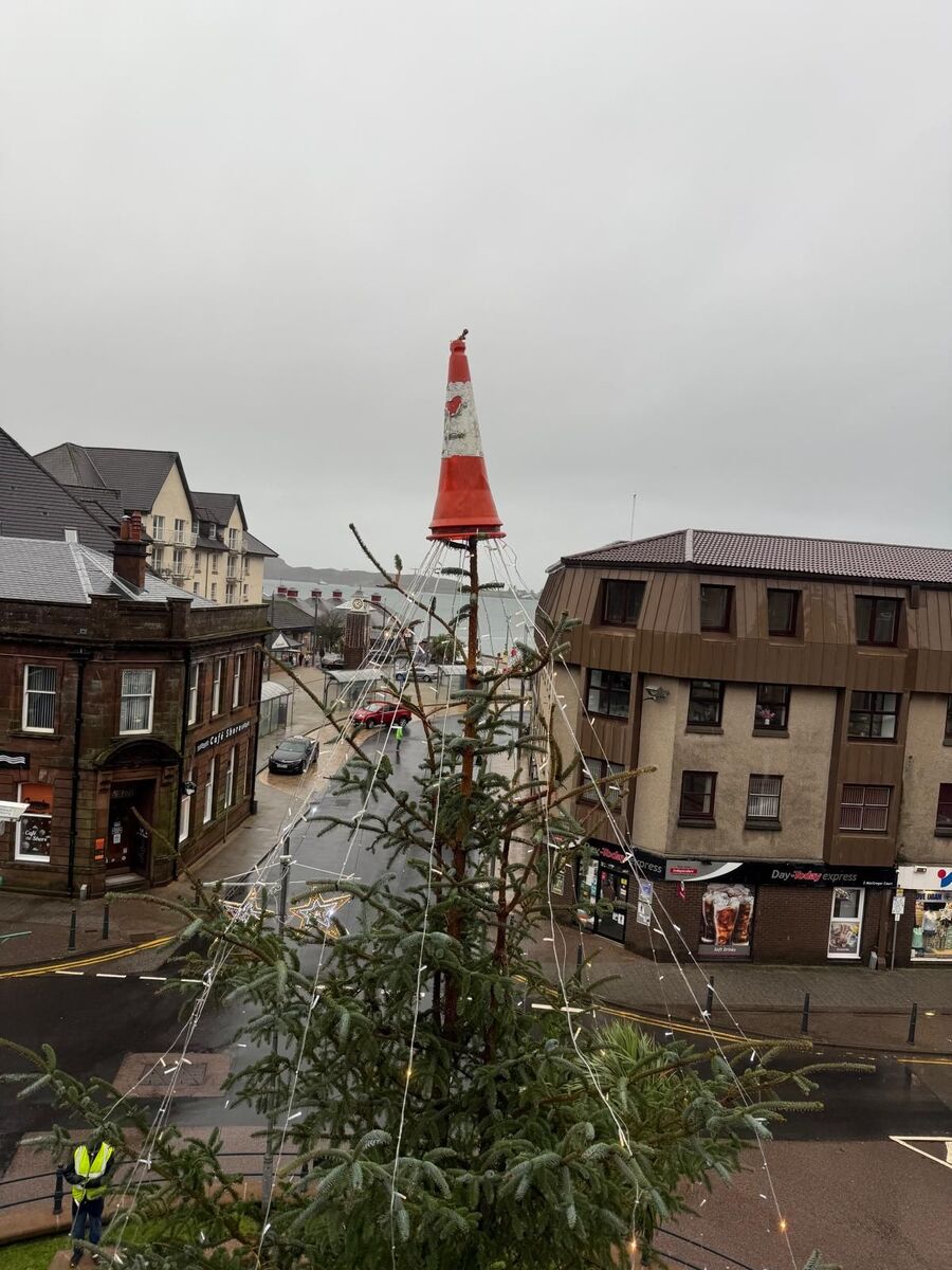 VIDEO: Oban's quirky Christmas tree for 2025