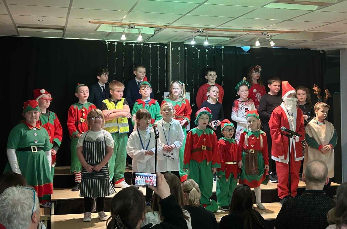 Festive spirit shines at Drumlemble Primary School