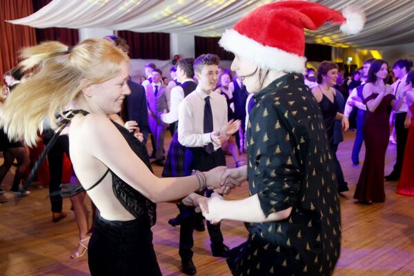 Jingle bells as Oban High pupils dance the night away