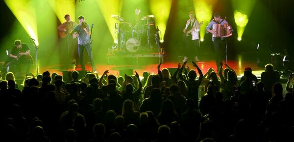 From the BBC to Oban - M&agrave;nran bring in the bells