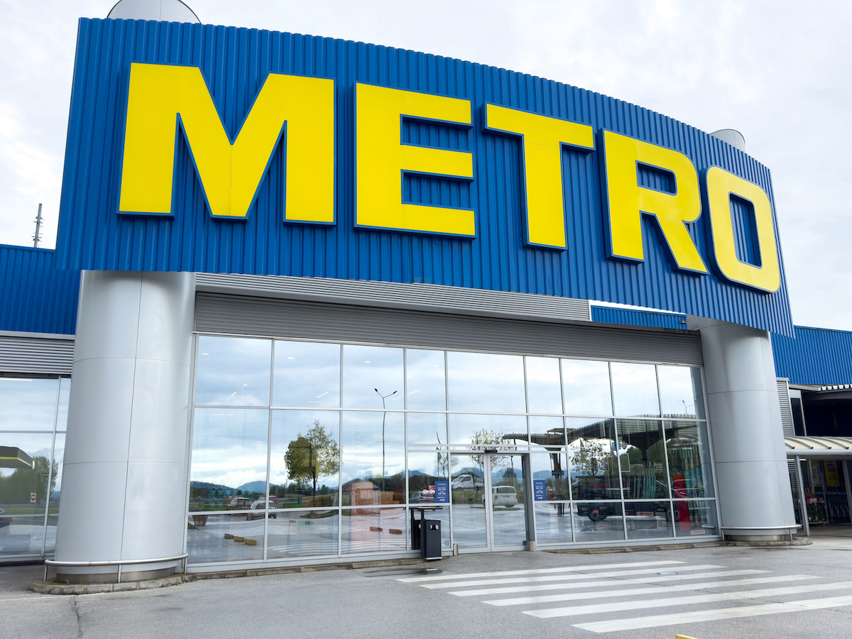 Metro storefront AdobeStock 1434430671 Editorial Use Only web