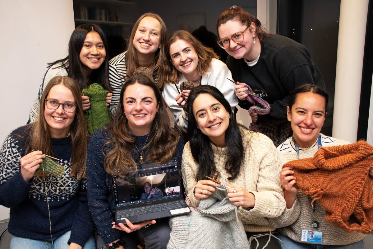 NO T52 SAMS knitting club 01 web