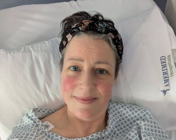 Cancer mum ups Gofundme target for second chance in Mexico