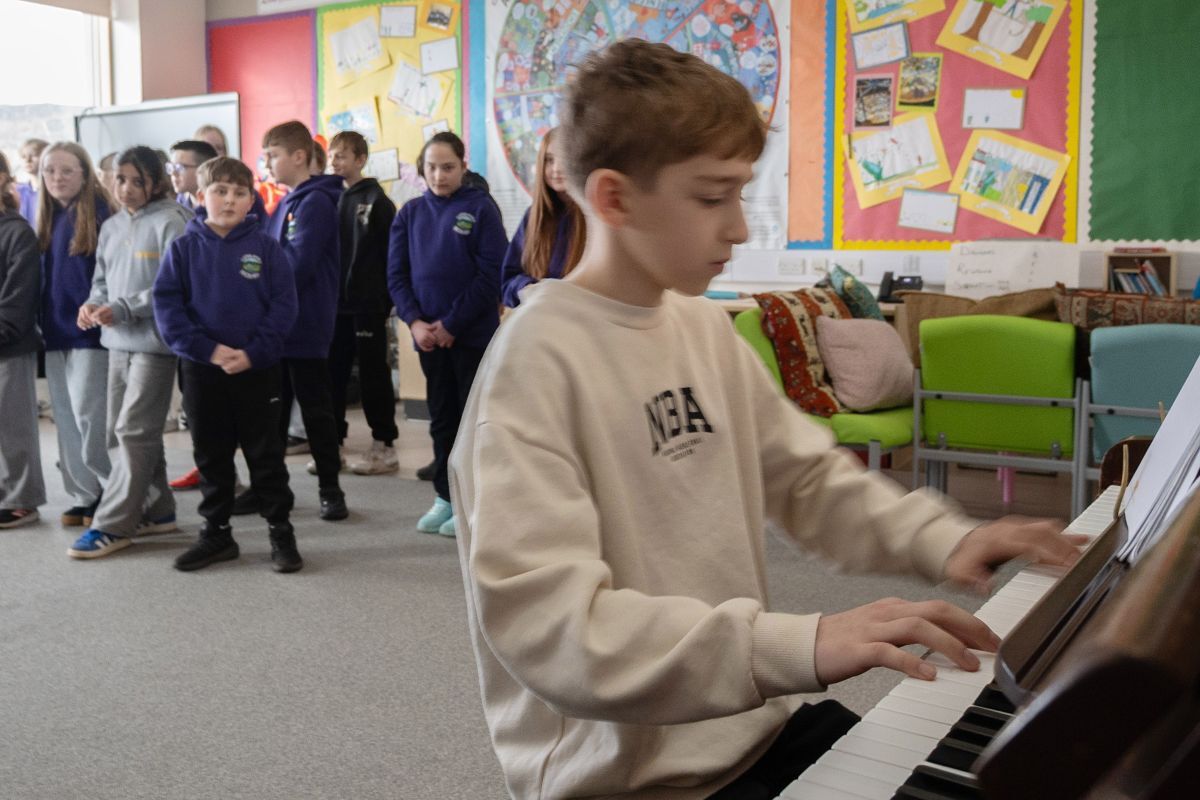 Fine fare with friends and family at Lundavra Primary School Burns Day