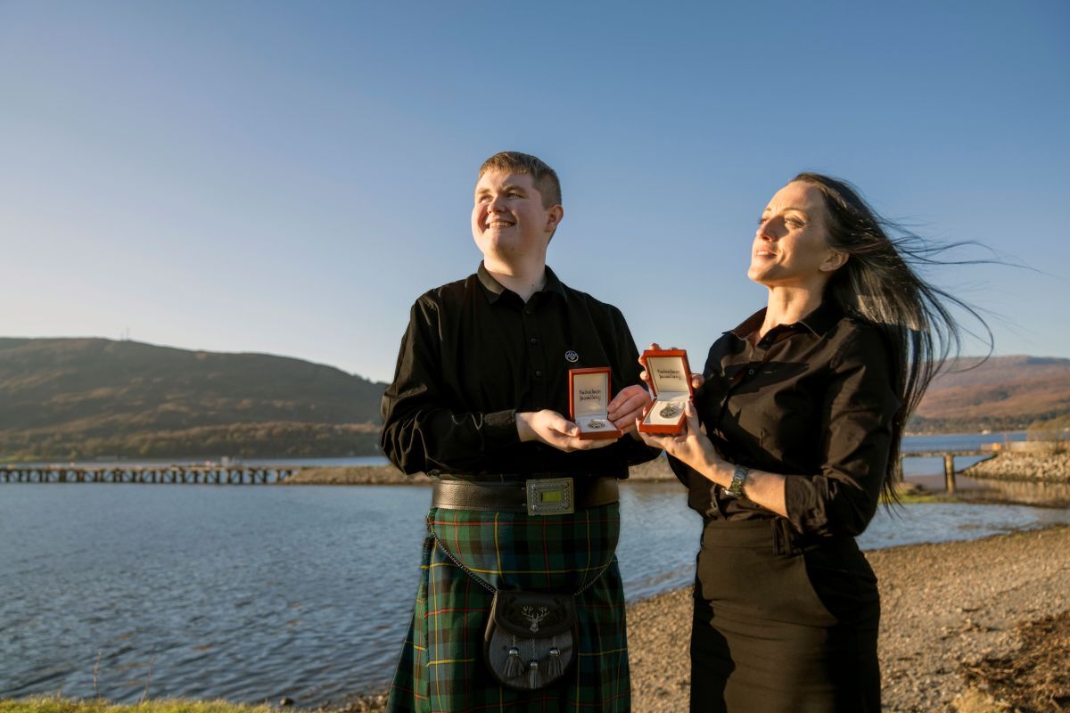 NO T07 Lochaber Md 25 Silver Pendan Lewis Davey and Ruth Hunter web