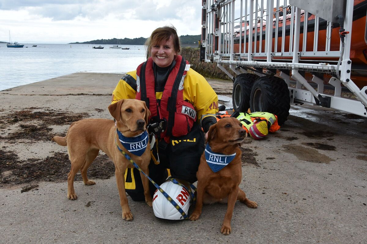 Amanda Pirie joined Arran RNLI in 2019 and has acted as both the previous lifeboat press officer and as a volunteer crew member. 
