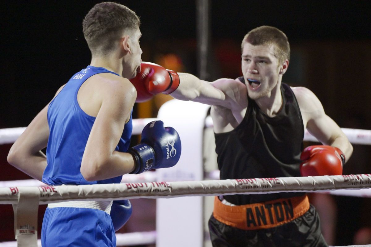 Super six take to the stage at boxing club Home Show
