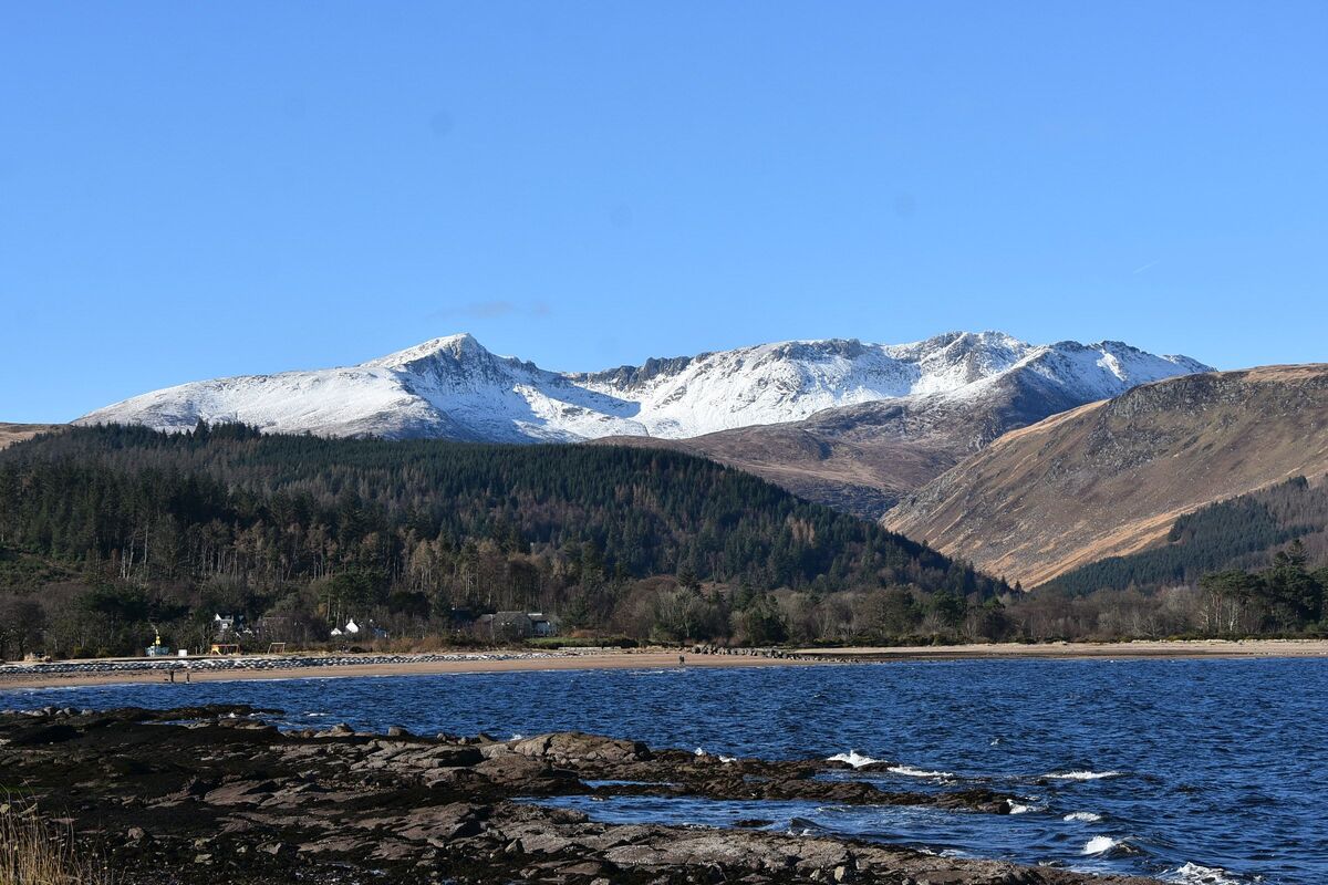 Arran&rsquo;s three Beinns covered with a generous layer of snow. 
