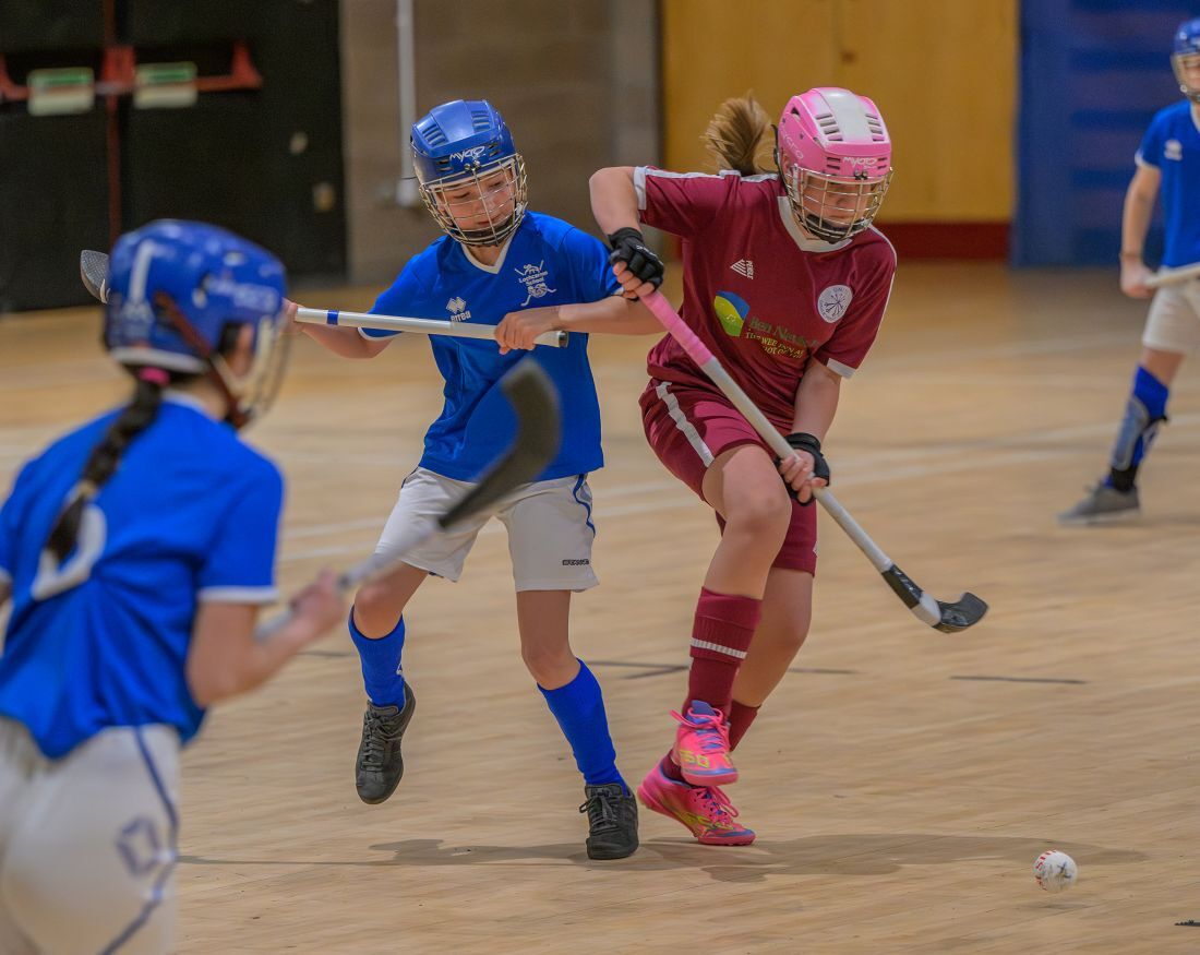 First round P6/7 action between Banavie PS and Locharron PS. Photograph: Phil Hughes.