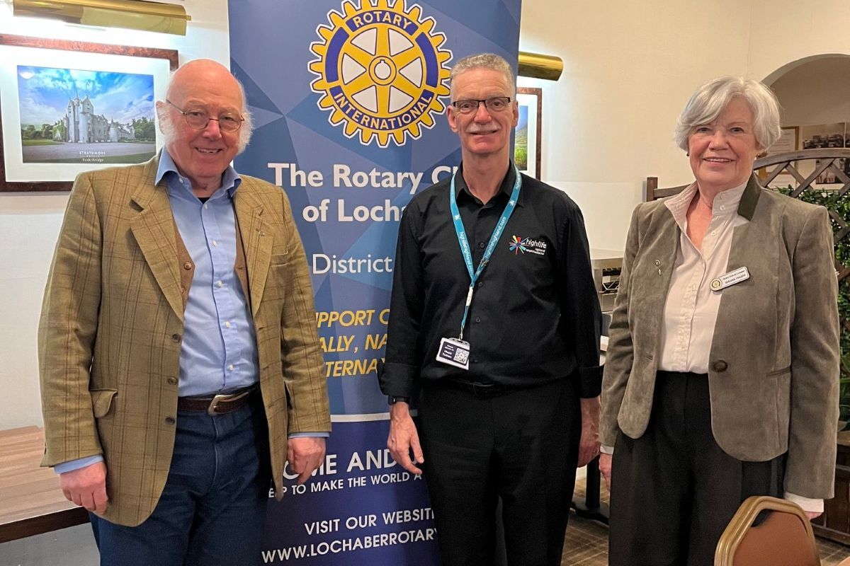 Rotarians on song with a lunchtime lesson in music