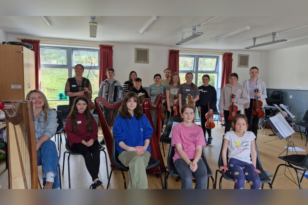 Tarbert and Arran f&egrave;is pupils meet over love of music